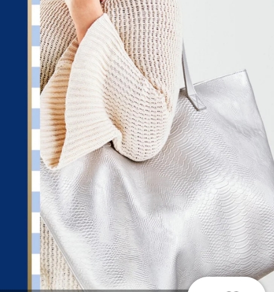 Bath & Body Works Bags Bath And Body Works Limited Edition 29 Large